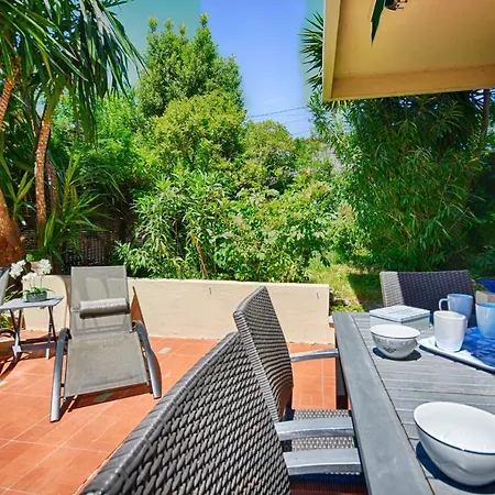 Les Vertes Annees F4 *